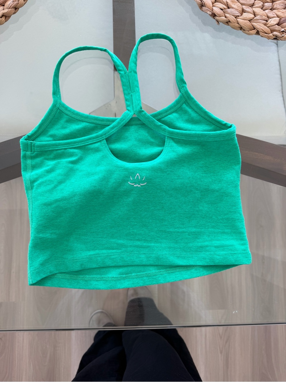 Beyond Yoga Green Cropped Tank Top - Strappy Back - Picture 2 of 3